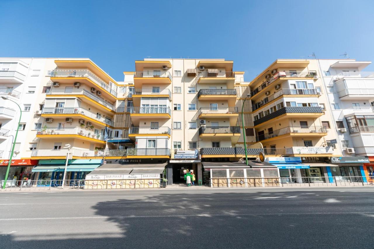 Apartment Holi-rent Luis Montoto *